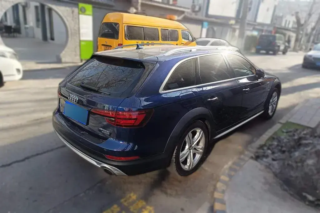 Used 2019 Audi A4 2.0T 252HP L4 7DCT