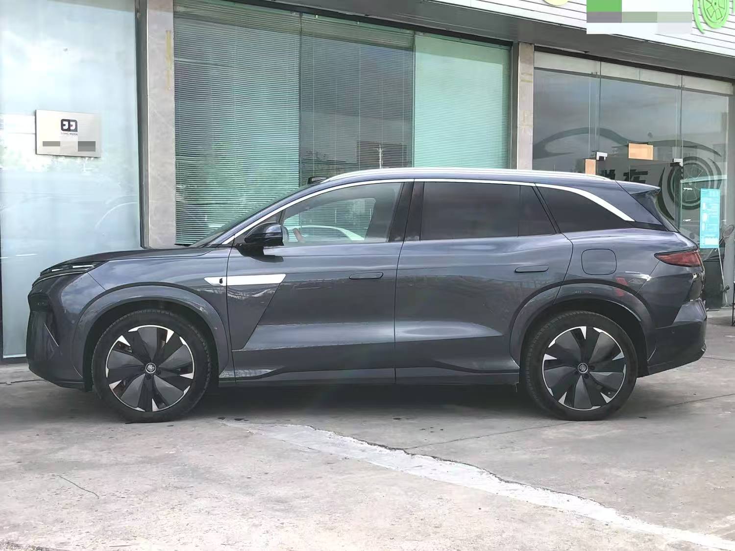 BYD Tang L EV 2025 Model 600KM Four-wheel Drive LiDAR Flagship Edition, Automatic Transmission