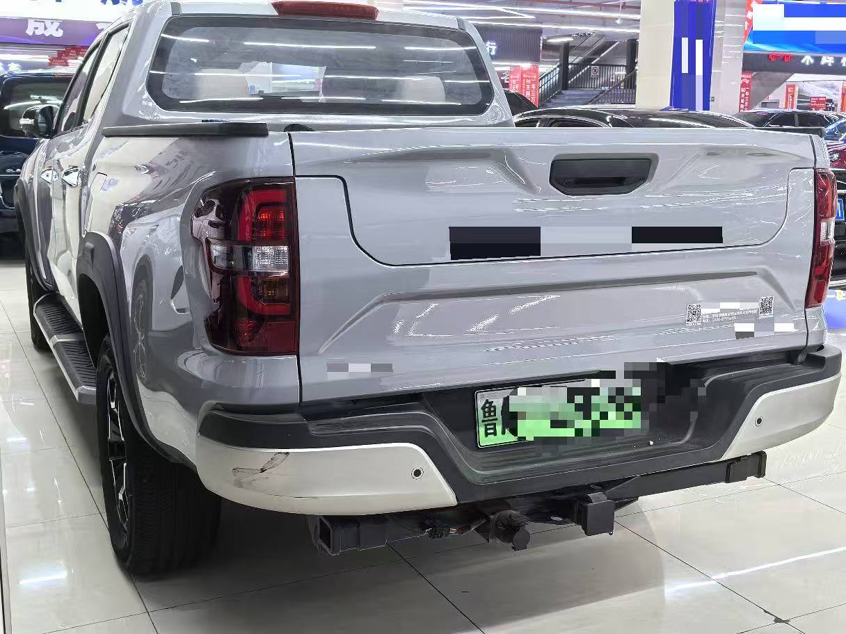 Changan 2024 Hunter Knight Edition Leading Type dual-motor four-wheel Drive Standard Box 2.0T automatic transmission