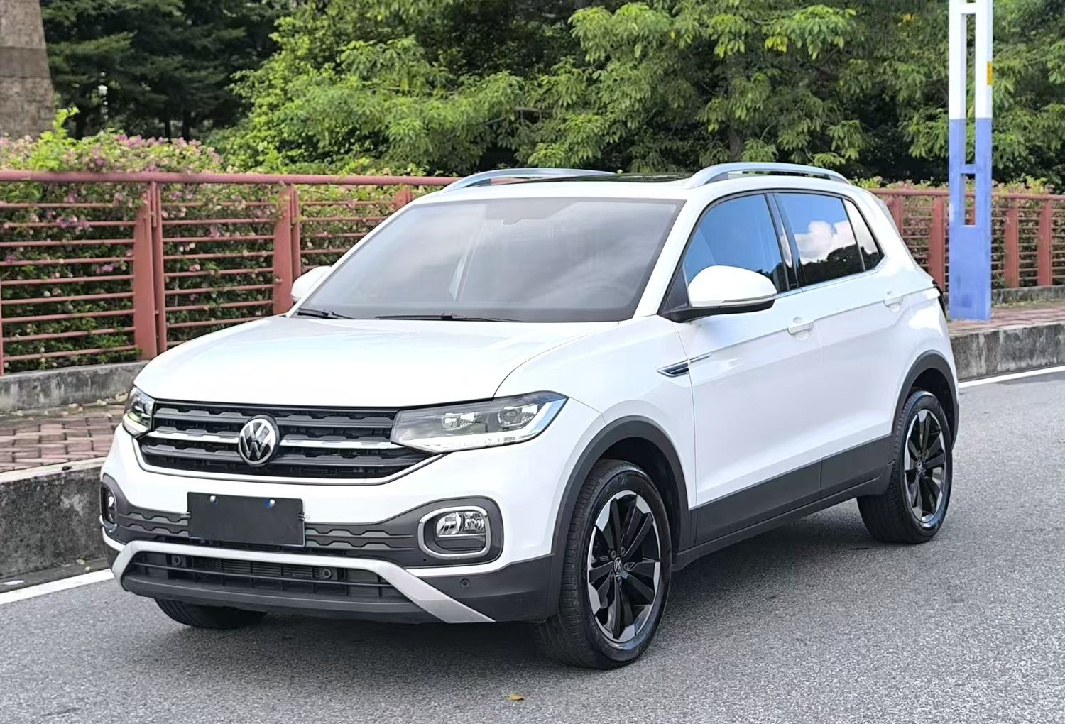 Volkswagen T-Roc 1.5 2021 30th Anniversary Edition Automatic Transmission