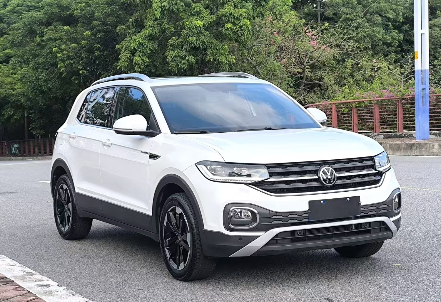 Volkswagen T-Roc 1.5 2021 30th Anniversary Edition Automatic Transmission