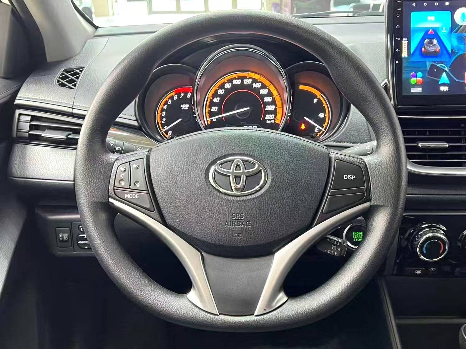 Toyota Yaris Attrak 2022 model, 1.5 engine, CVT transmission, Luxury Plus version, automatic gearshift.