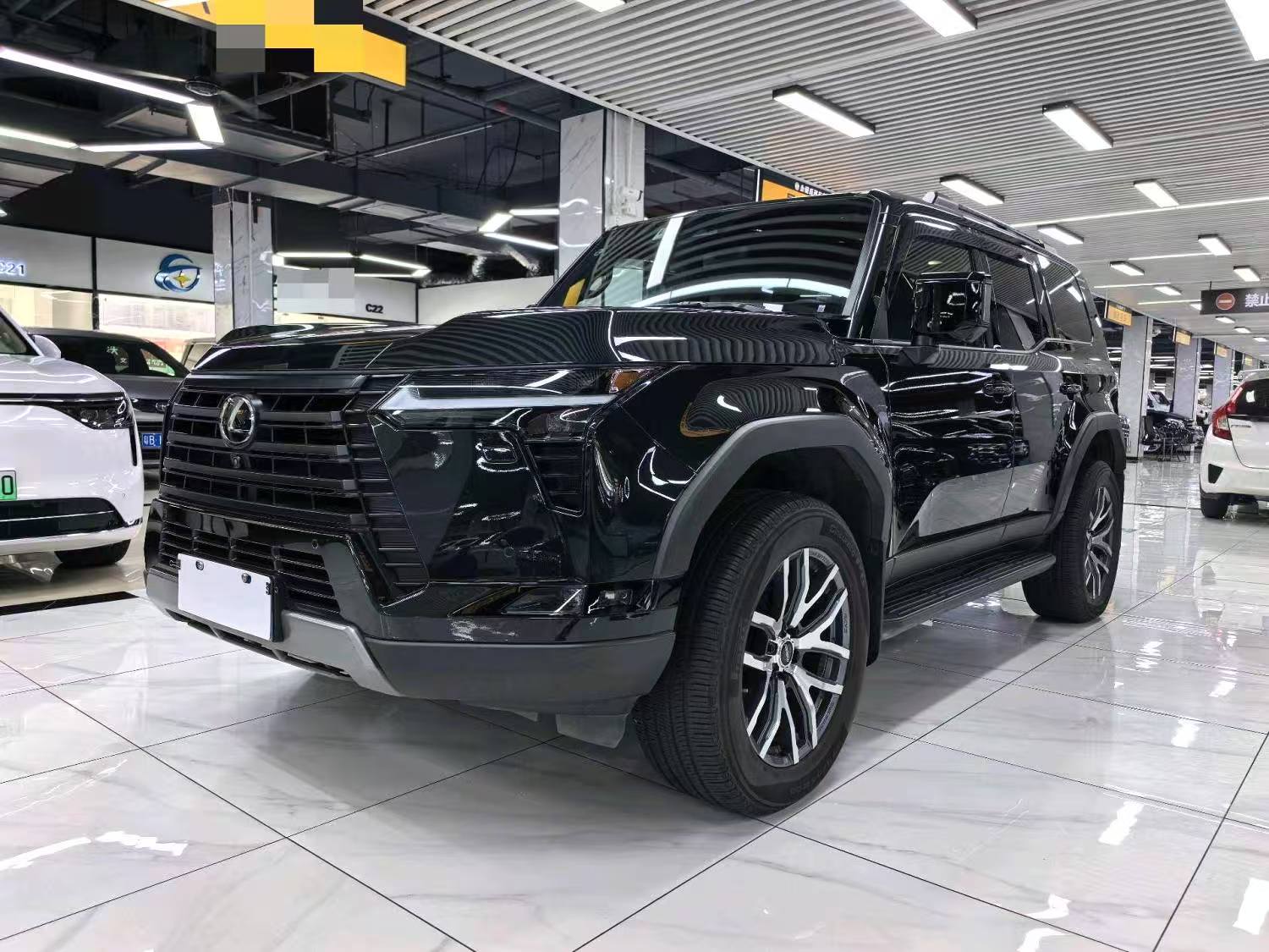 雷克萨斯  GX550h  2.4T  OVERTRAIL  远峰版  2024款