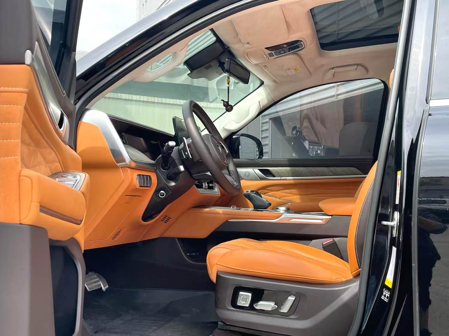 The 2022 Tank 500 3.0T 48V Sport Edition Zaojing 5-seat automatic transmission