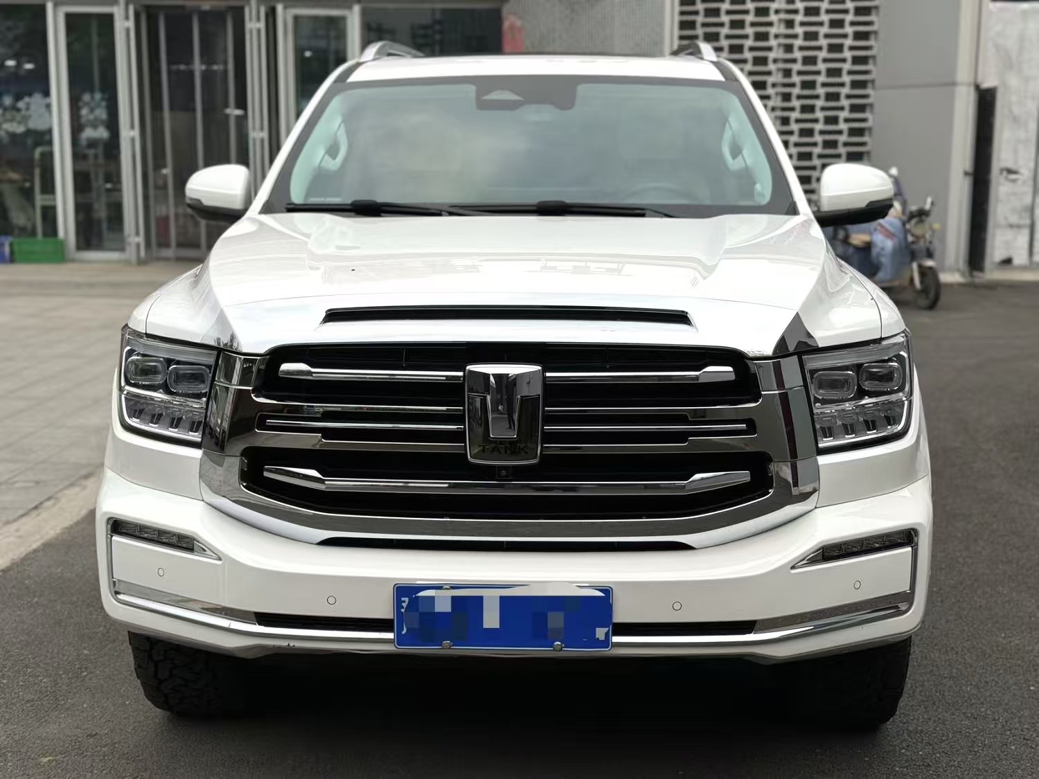 The 2022 Tank 500 48V 3.0T Sport Edition Zaojing 5-seat automatic transmission