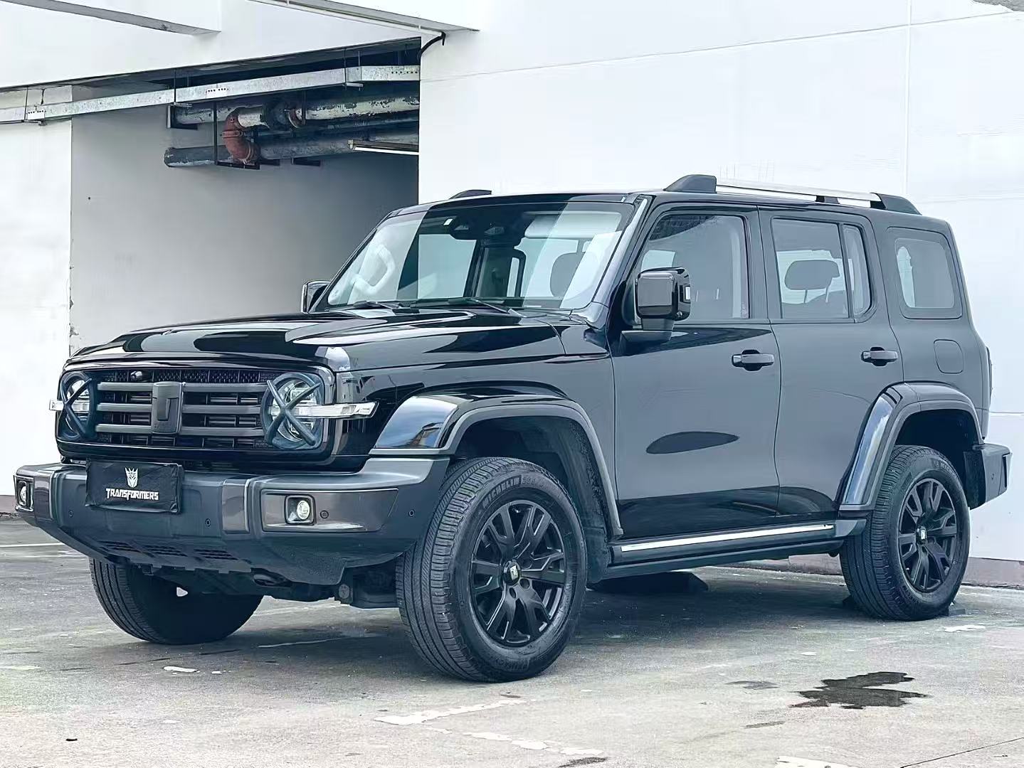 The 2023 Tank 300 2.0T City Edition is very stylish with an automatic transmission