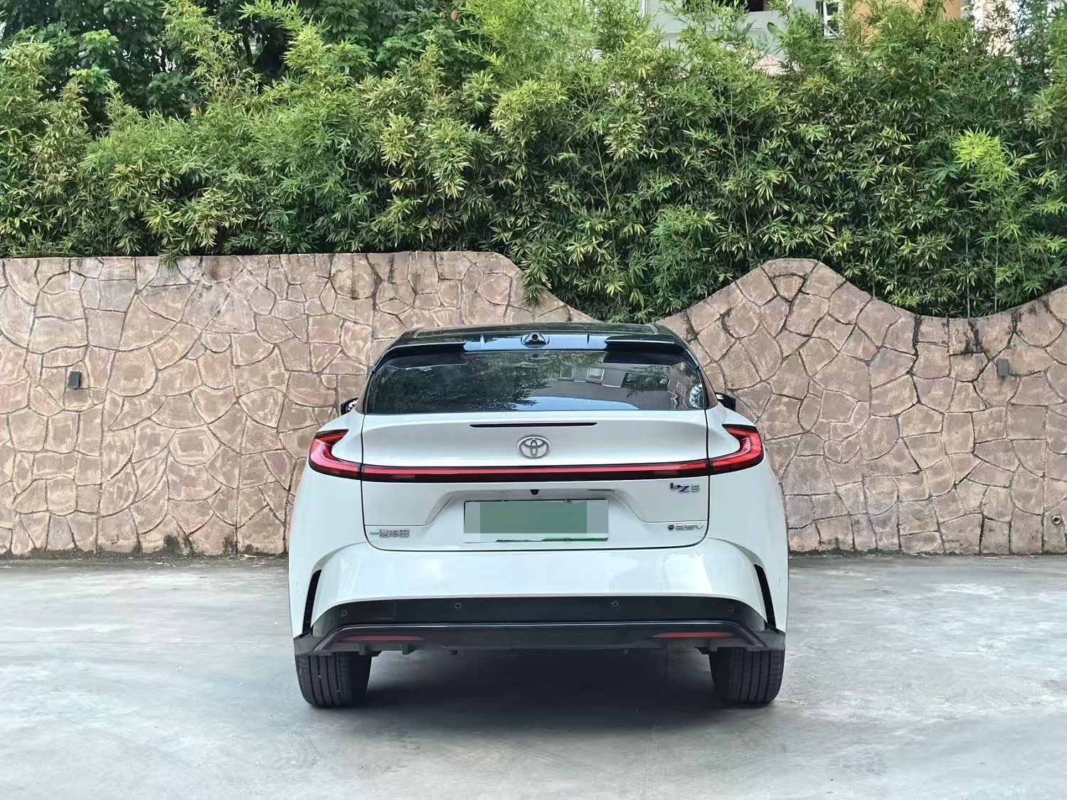 Toyota BZ5 550pro Smart Travel Edition 2025 Automatic Transmission