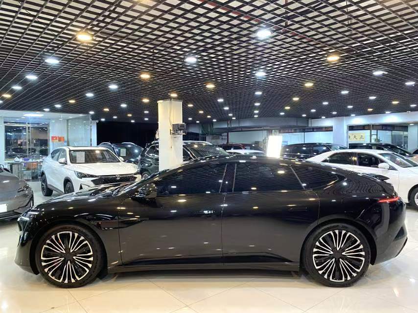 Avatara 12 Ultra Extended-Range Car 2025 Automatic Transmission