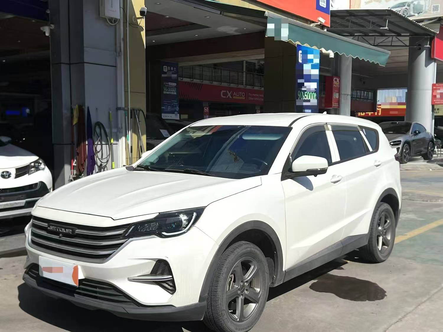 Jetour X70M 1.5T Manual Transmission 2020 model