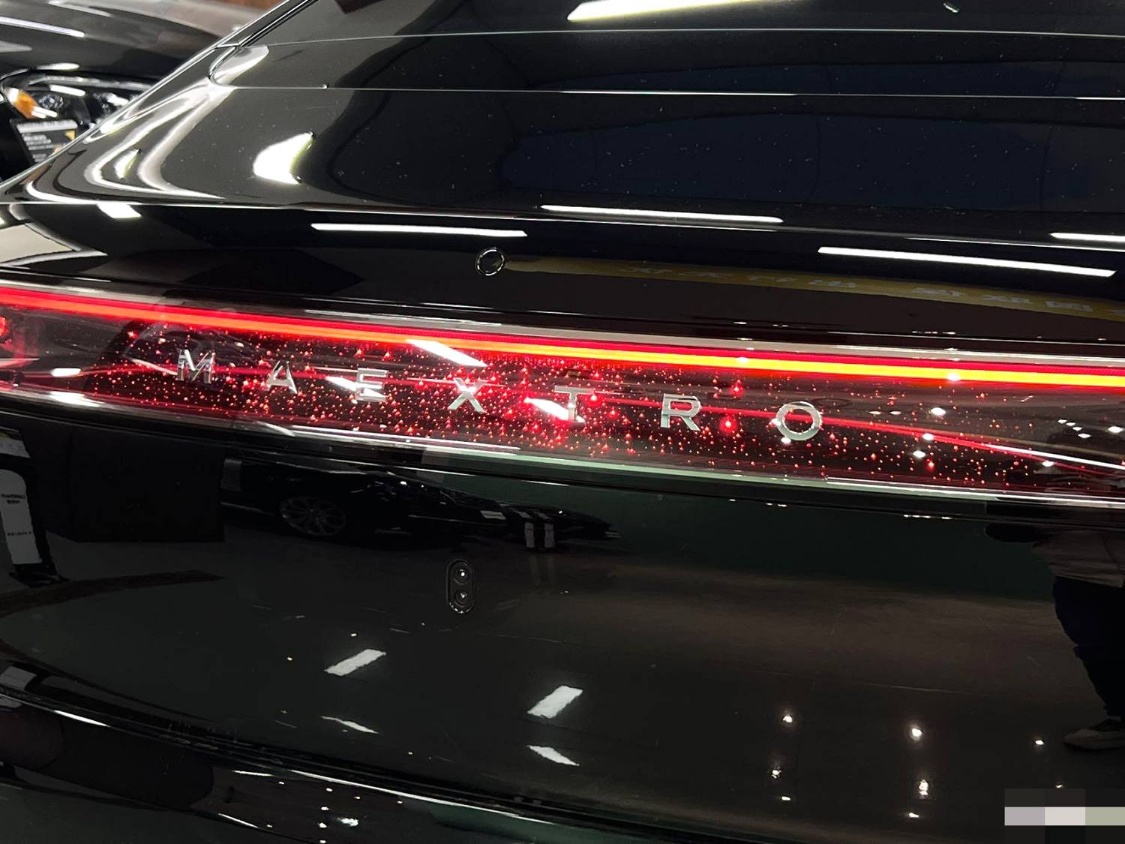 S800 star albums — пятиместный автоблокиратор, разработанный в 2025 году