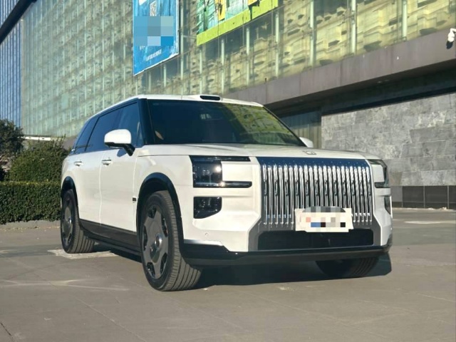 Zeekr 2025 ZEEKR 9X 2.0T Ultra Edition 70kWh automatic transmission