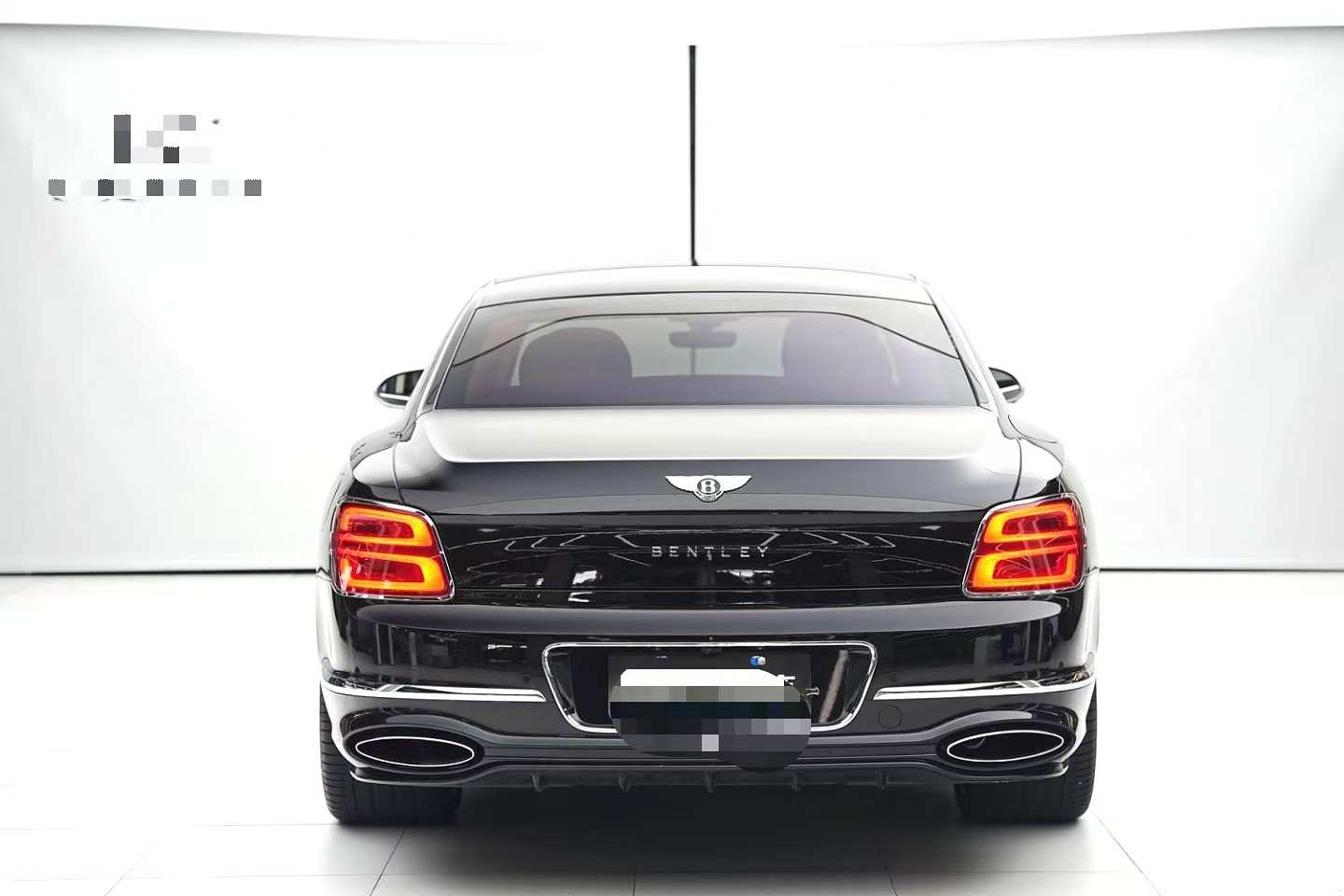 Bentley Flying Spur 2025 V8 Mulliner PHEV 4.0T automatic transmission