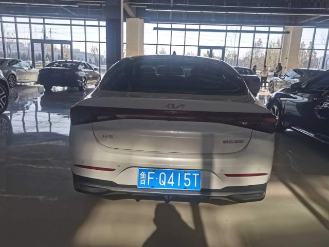 Kia 2021 K5 Kaiku 1.5T 270T CVVD Fashion Edition Automatic Transmission