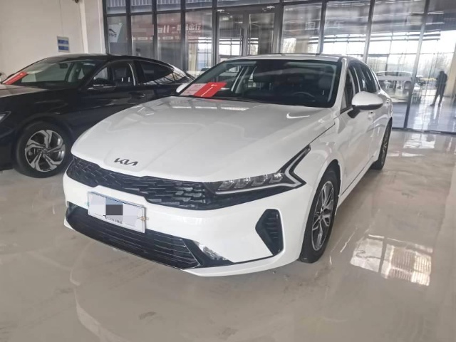 起亚 2021款 K5凯酷 1.5T 270T CVVD 时尚版 自动挡