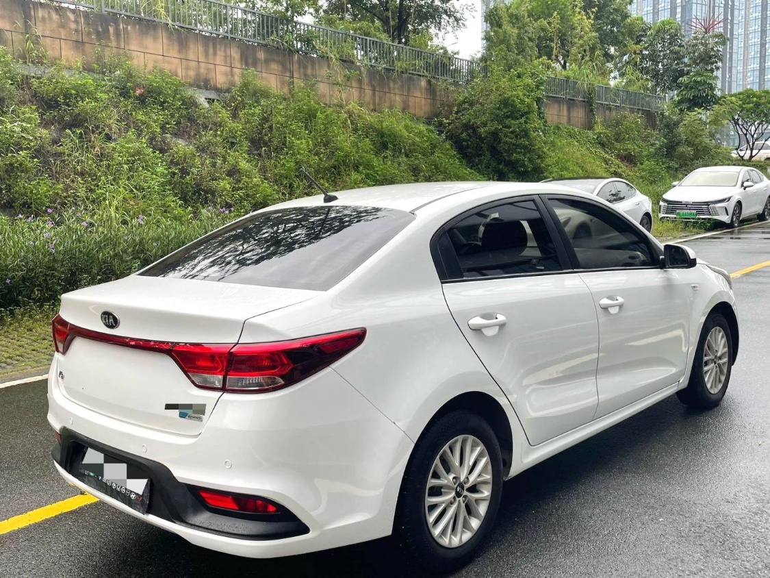 Kia 2019 K2-Sedan 1.4GLS 15th Anniversary Special Edition Automatic Transmission