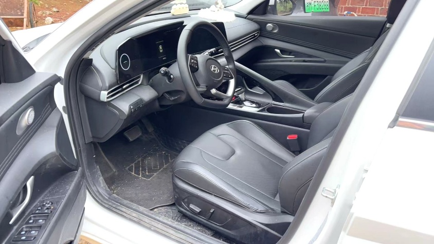 Hyundai 2023 Elantra - Sedan 1.5 Continuously Variable TOP Flagship Edition Automatic Transmission