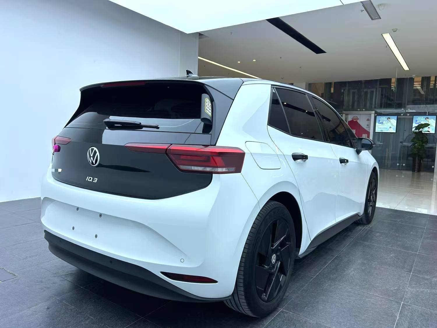 Volkswagen ID.3 Smart Oxygen Edition 2025 Automatic Transmission