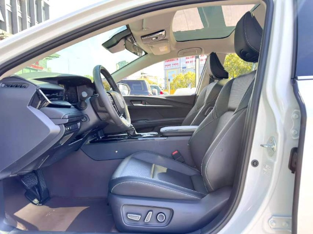 The 2024 Toyota Camry Hybrid 2.5HG continuously Variable Premium Edition with automatic transmission